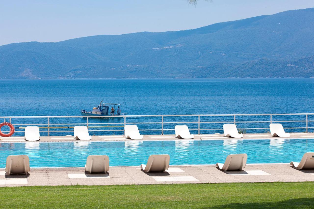Kalamaki Beach Resort Isthmia Exterior photo