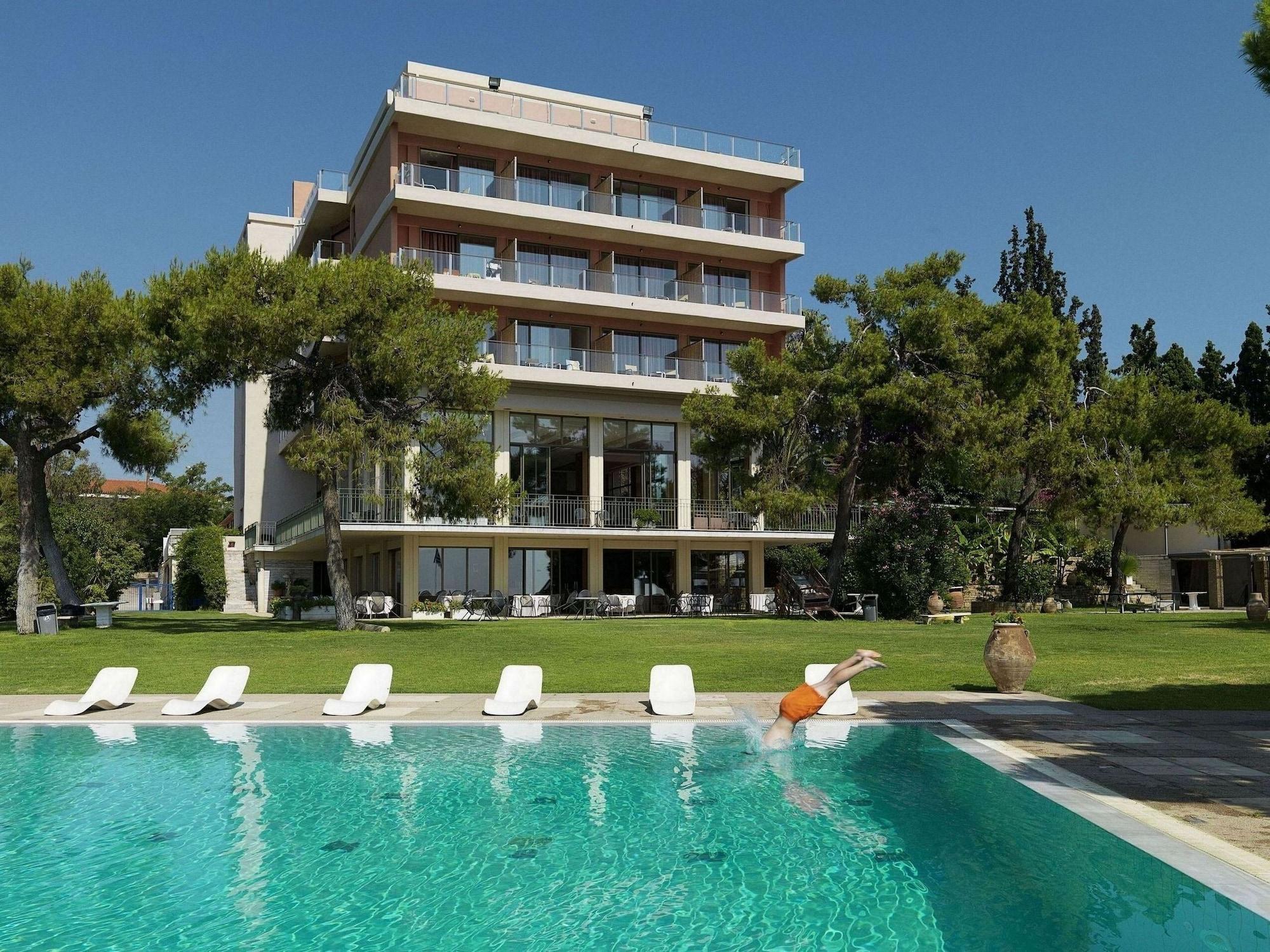 Kalamaki Beach Resort Isthmia Exterior photo